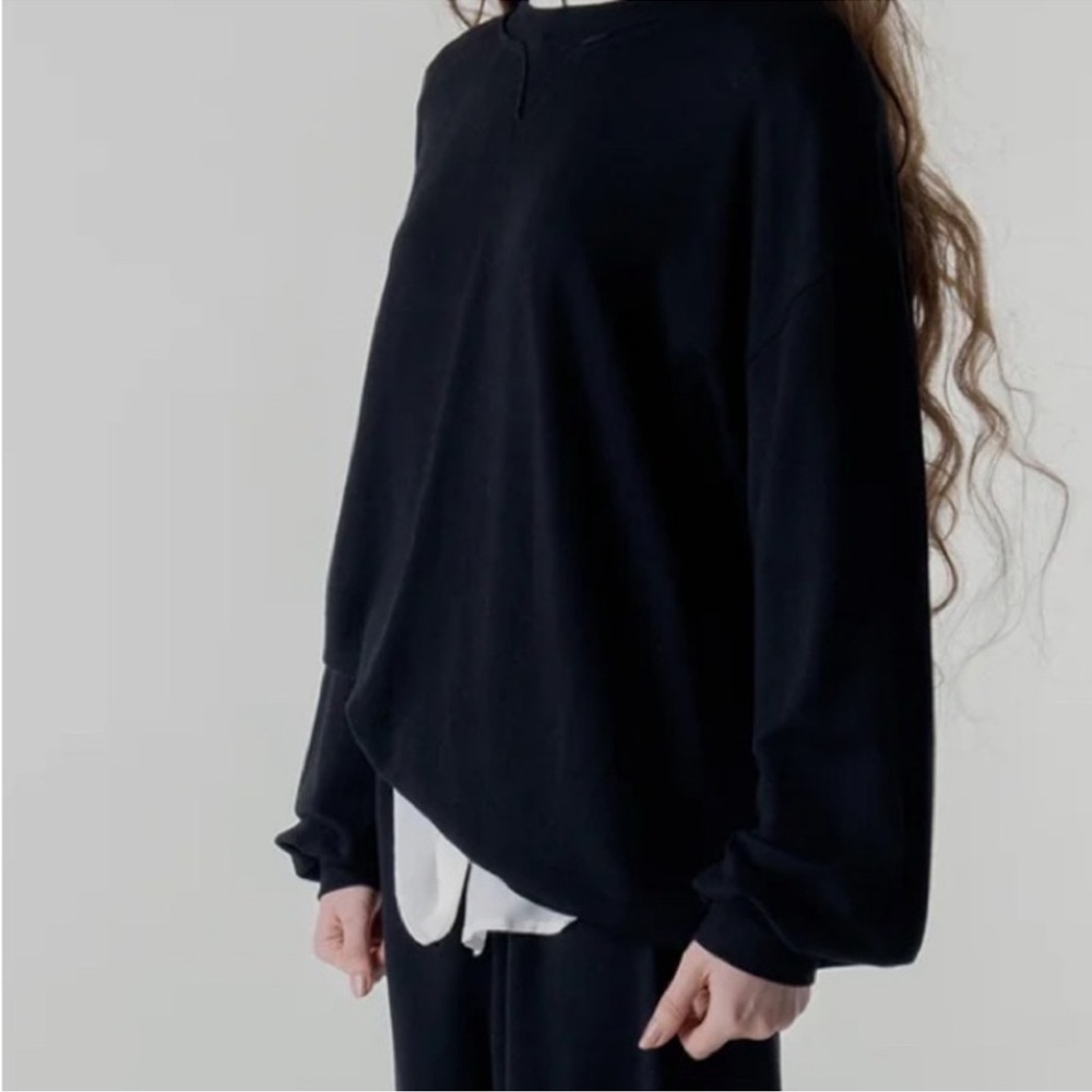 EUC Selkie The Caviar Pillow Sweater Sweatshirt Black 5X - Picture 3 of 4